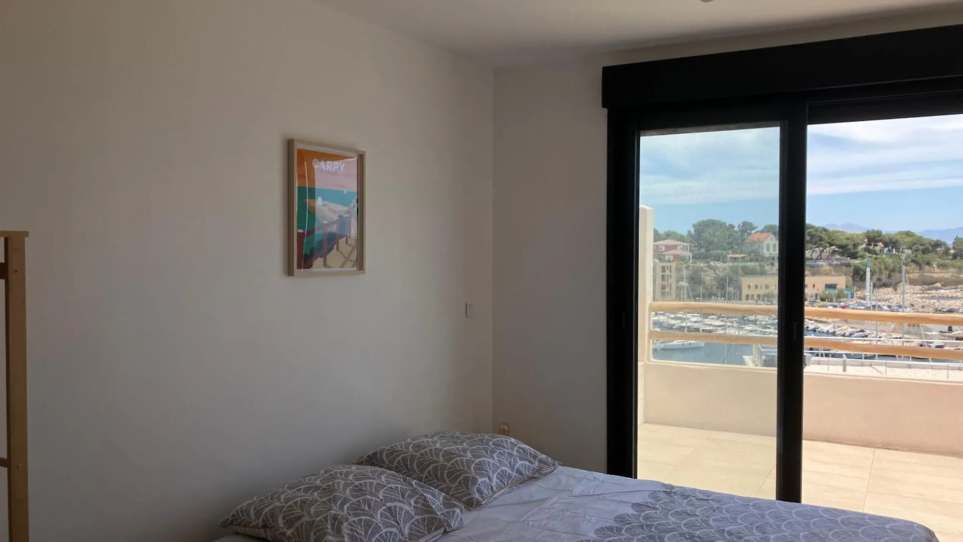 T2 Vue Sur Le Port Jacuzzi Terrasse Et Parking Apartment Carry-le-Rouet